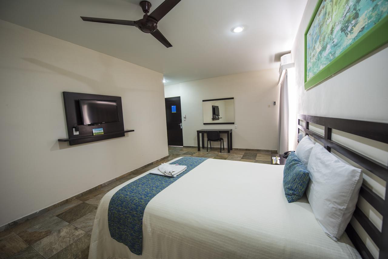 Hotel Andiroba Palace Tuxtla Gutierrez Ngoại thất bức ảnh