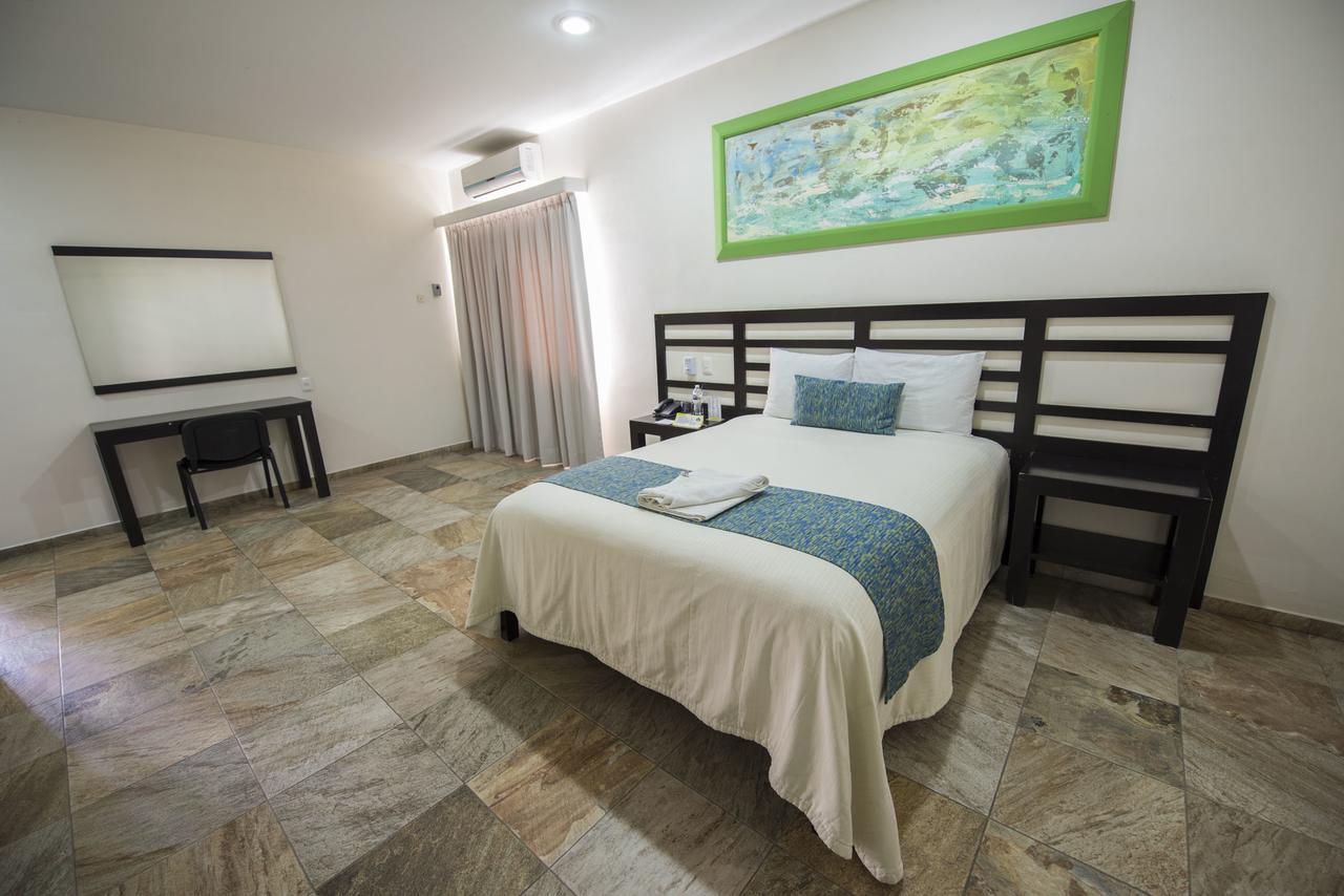 Hotel Andiroba Palace Tuxtla Gutierrez Ngoại thất bức ảnh